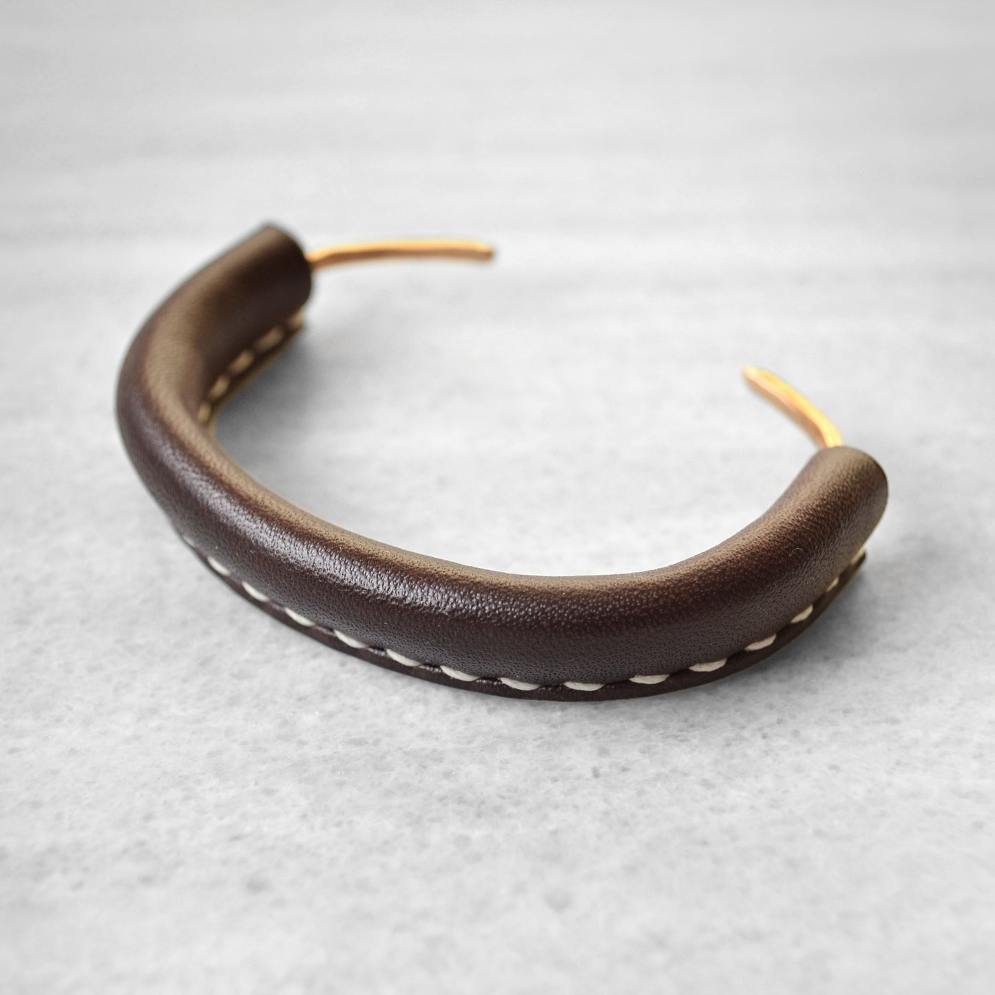 LEATHER AND BRONZE CUFF BRACELET